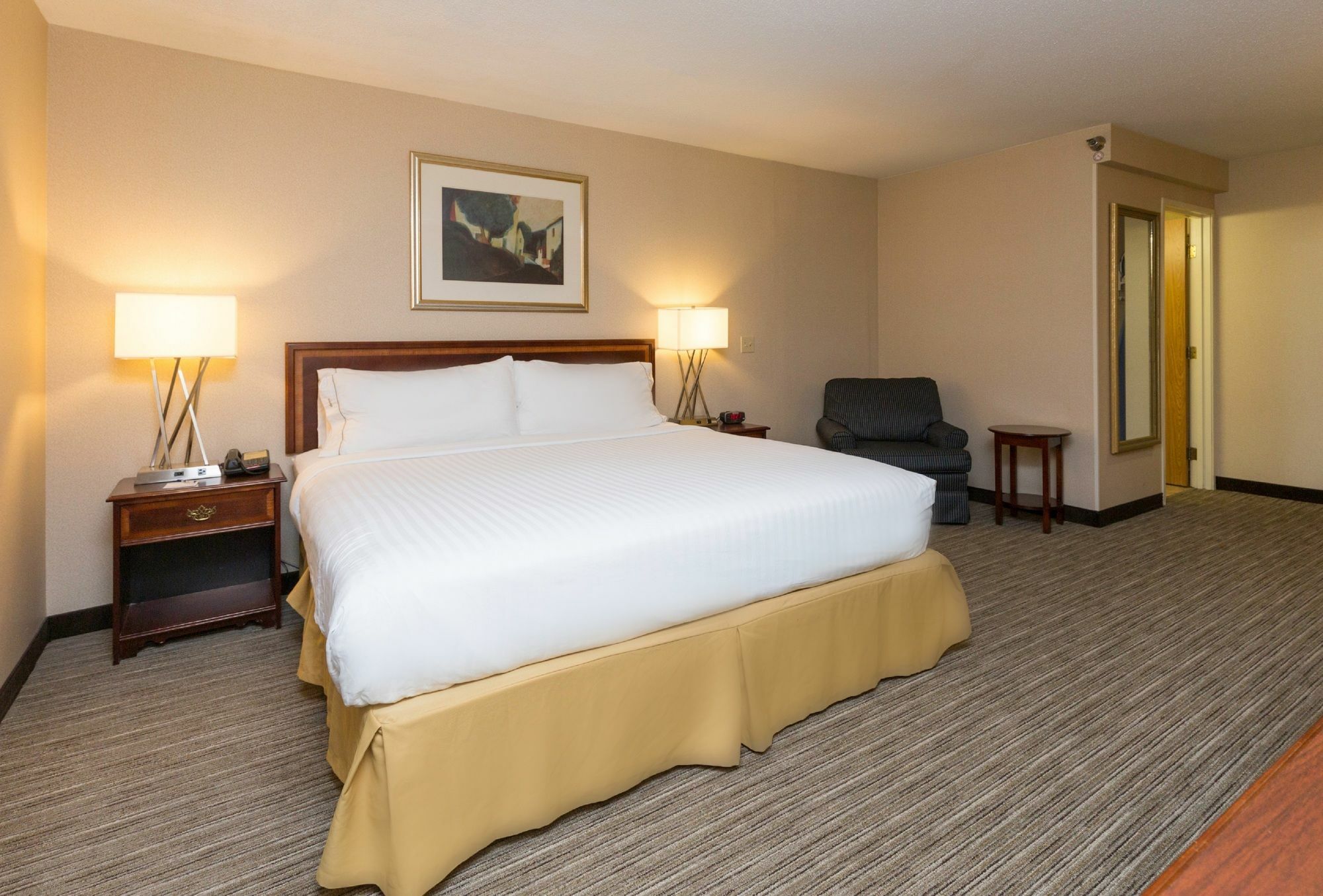 Holiday Inn Express Des Moines-At Drake University, An Ihg Hotel Exterior foto